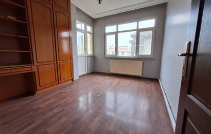 KOŞUYOLU YEDİTEPE HASTANESİ KARŞISINDA SATILIK DAİRE...