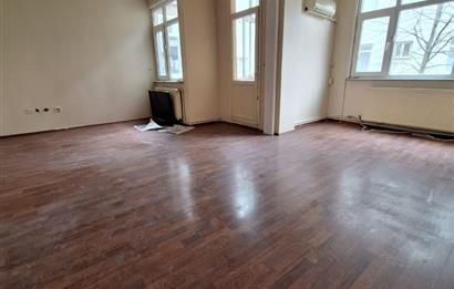 KOŞUYOLU YEDİTEPE HASTANESİ KARŞISINDA SATILIK DAİRE...