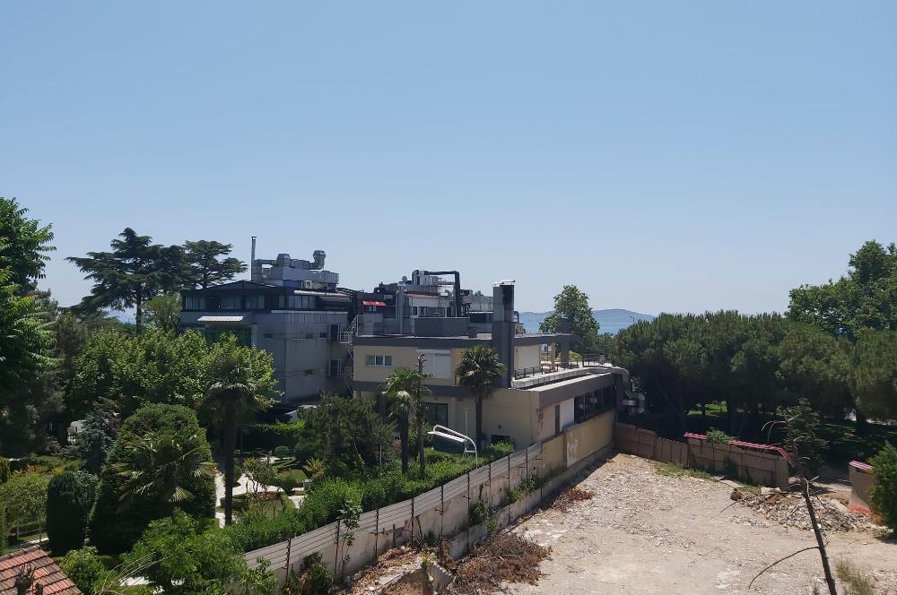 Suadiye Sahilde Kısmi Deniz Görür 2,5 + 1 Sıfır Daire