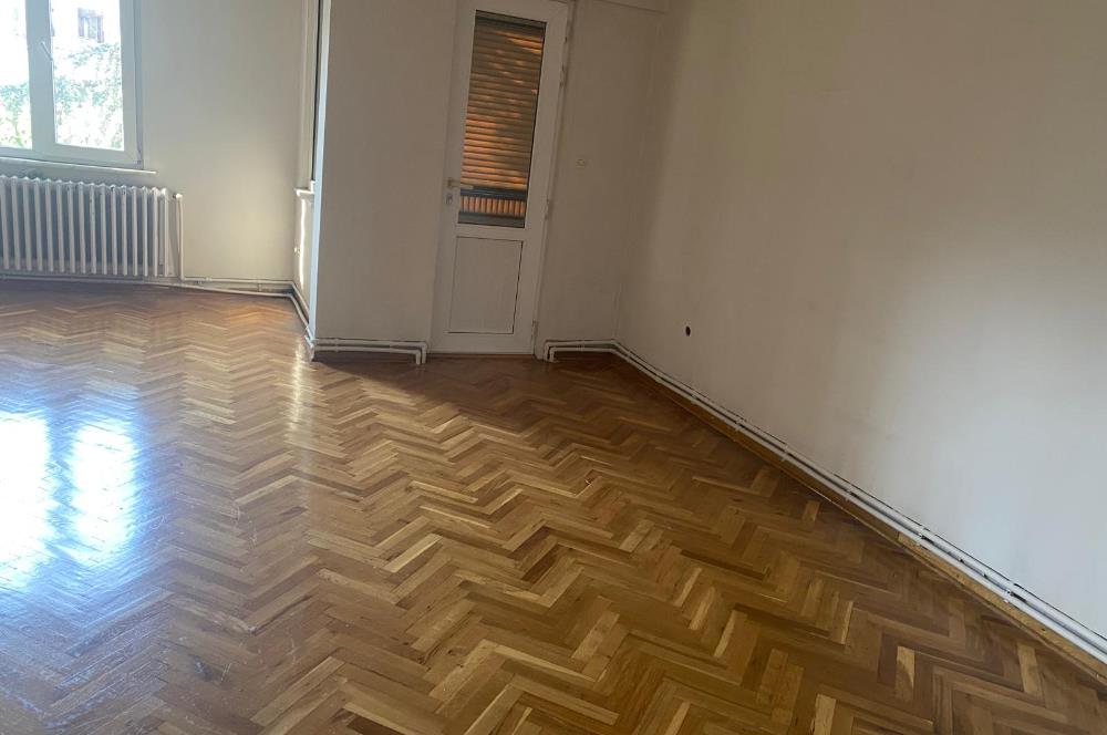 Altunizade Erzurum sitesi'nde Kiralık Daire