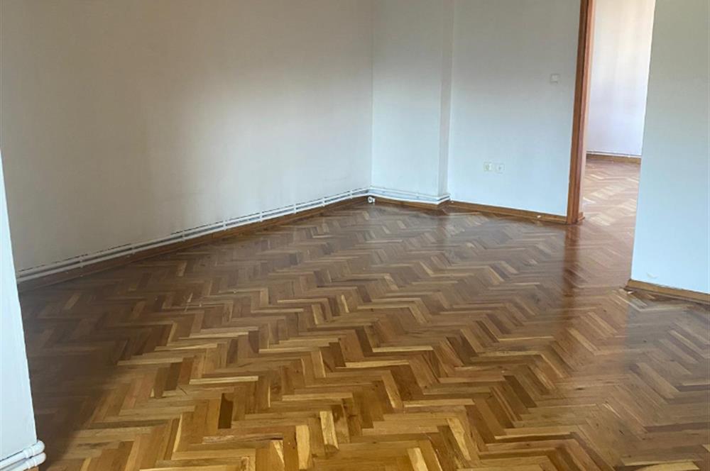 Altunizade Erzurum sitesi'nde Kiralık Daire