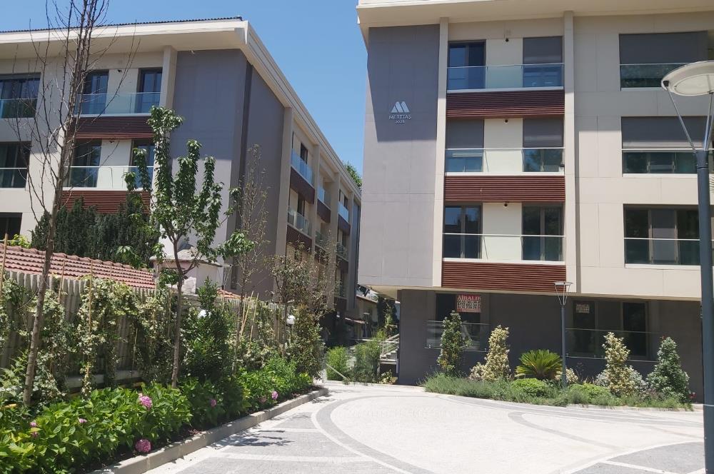 C21 Sahra dan Suadiye Sahilde Kısmi Deniz Görür 2,5 + 1 Sıfır Daire