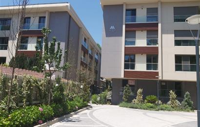 C21 Sahra dan Suadiye Sahilde Kısmi Deniz Görür 2,5 + 1 Sıfır Daire