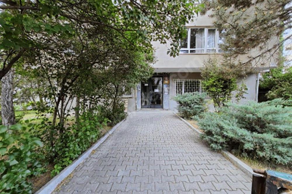 TUNALI HİLMİ CADDESİNE 200 METRE MESAFEDE KİRALIK DAİRE