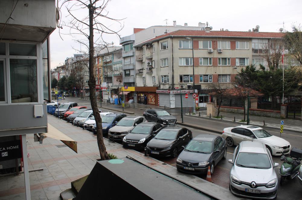 BAĞLARBAŞI CADDE ÜSTÜ MERKEZİ GENİŞ BAKIMLI KİRALIK İŞYERİ