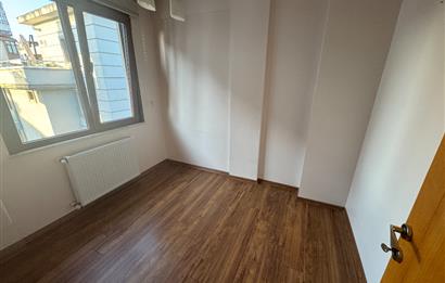 MALTEPE ALTAYÇEŞME 3+1 BAKIMLI DAİRE