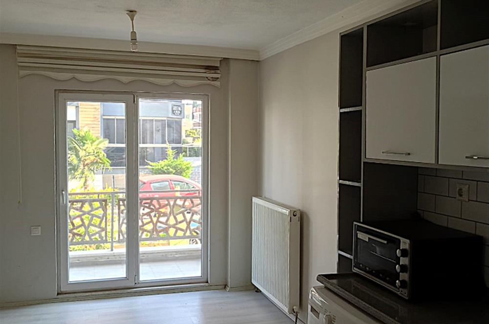 İZMİR YOLU ARKASI BEYAZ EŞYALI 1+1 DAİRE 