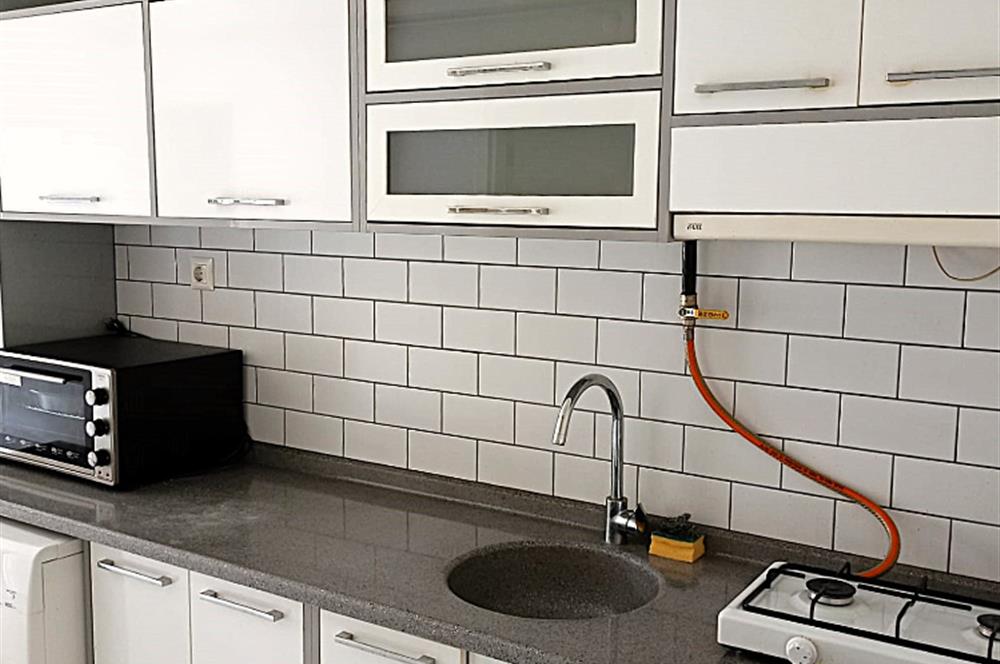 İZMİR YOLU ARKASI BEYAZ EŞYALI 1+1 DAİRE 