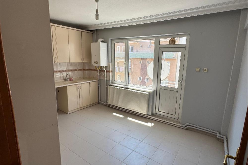 CENTURY21 BAL'DAN EGE MAHALLESİ'NDE GENİŞ ARAKAT DAİRE
