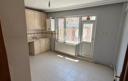 CENTURY21 BAL'DAN EGE MAHALLESİ'NDE GENİŞ ARAKAT DAİRE