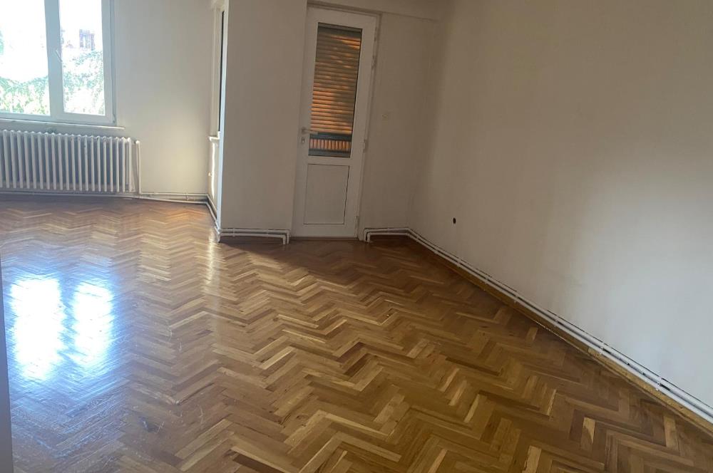 Altunizade Erzurum sitesi'nde Kiralık Daire
