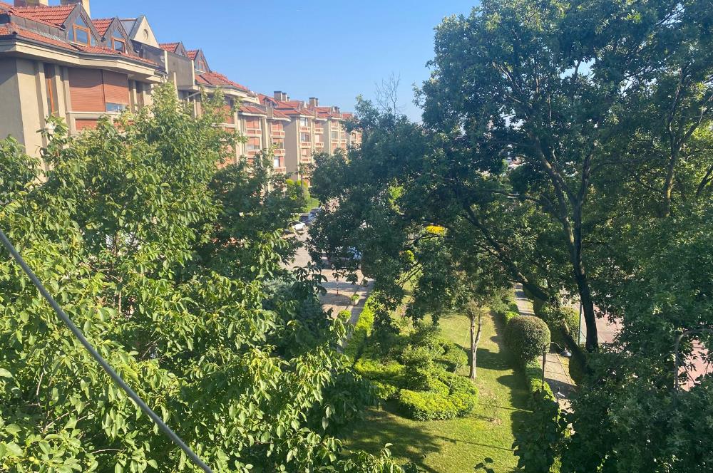 Altunizade Erzurum sitesi'nde Kiralık Daire