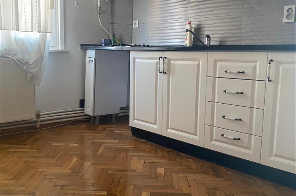 Altunizade Erzurum sitesi'nde Kiralık Daire
