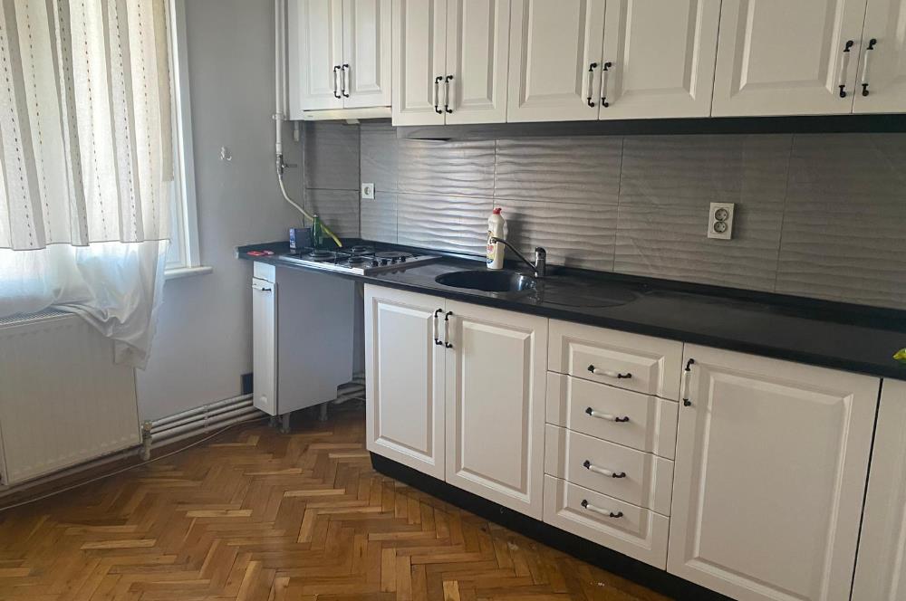 Altunizade Erzurum sitesi'nde Kiralık Daire