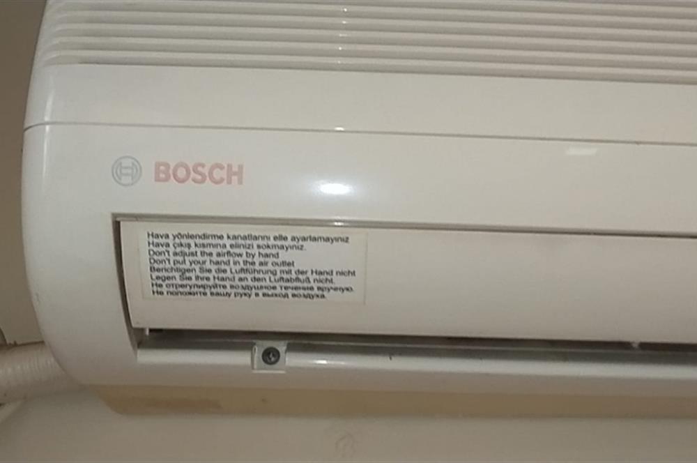 KOŞUYOLU YEDİTEPE HASTANESİ KARŞISINDA SATILIK KÖŞE DAİRE...