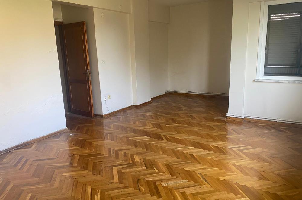 Altunizade Erzurum sitesi'nde Kiralık Daire