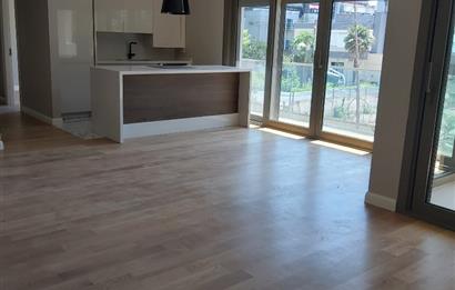 C21 Sahra dan Suadiye Sahilde Kısmi Deniz Görür 2,5 + 1 Sıfır Daire