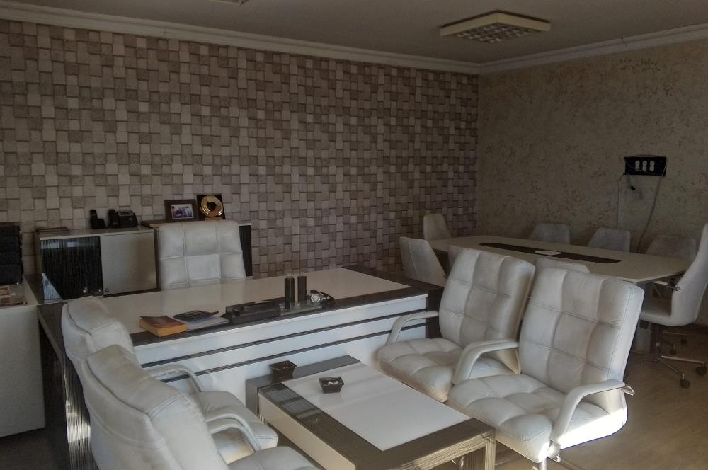 KIRŞEHİR OSB İÇİNDE KÖŞE PARSEL 3.000 m2 KAPALI ALANLI SATILIK FABRİKA