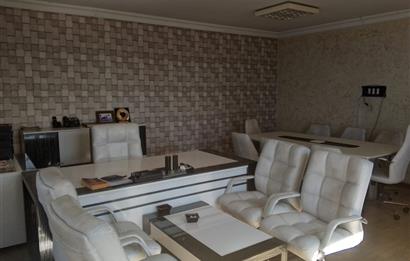 KIRŞEHİR OSB İÇİNDE KÖŞE PARSEL 3.000 m2 KAPALI ALANLI SATILIK FABRİKA