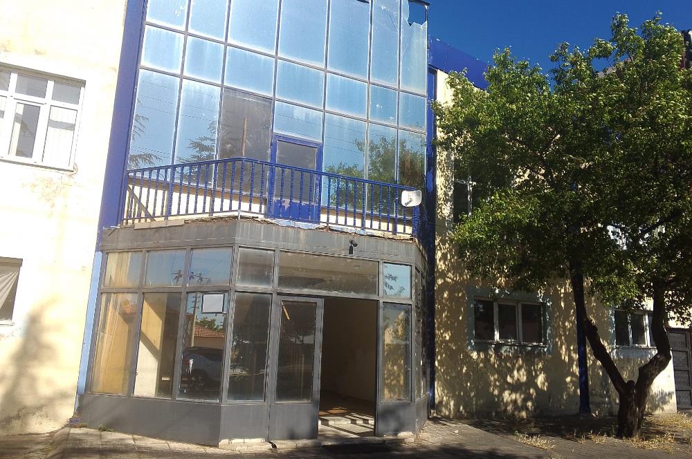KIRŞEHİR OSB İÇİNDE KÖŞE PARSEL 3.000 m2 KAPALI ALANLI SATILIK FABRİKA