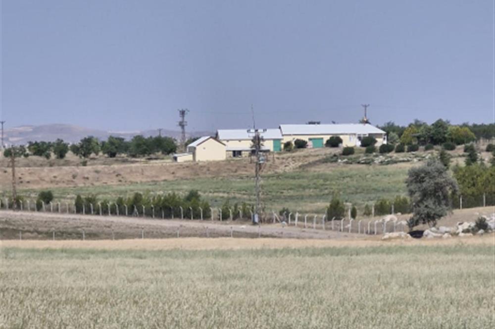 GÖLBAŞI GÖKÇEHÖYÜK 7300 m² TEK TAPU TARLA