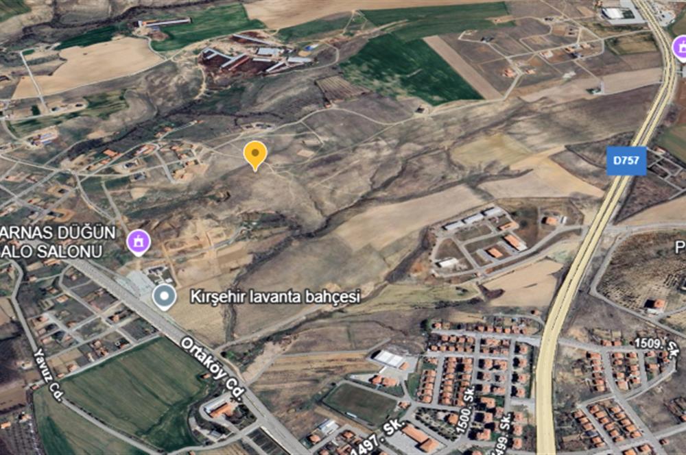 KIRŞEHİR MERKEZ YENİCE'DE SATILIK 1.500 m2 ARSA