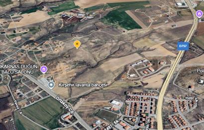 KIRŞEHİR MERKEZ YENİCE'DE SATILIK 1.500 m2 ARSA