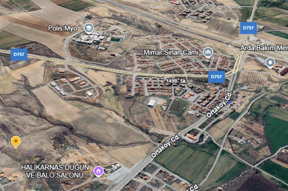 KIRŞEHİR MERKEZ YENİCE'DE SATILIK 1.500 m2 ARSA