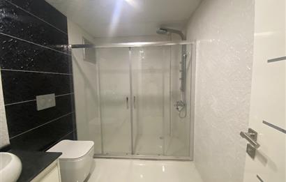 Yenişafakta Satılık 4+1 Daire