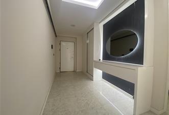 Yenişafakta Satılık 4+1 Daire