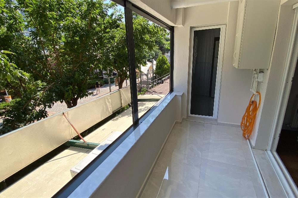 Acill..Karsiyaka Sevgi Yolunda Komple Yeni Tadilatlı 3+1 