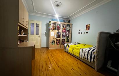 İSTİKLAL CADDESİ ÜZERİ 3+1 SATILIK FIRSAT DAİRE
