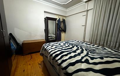 İSTİKLAL CADDESİ ÜZERİ 3+1 SATILIK FIRSAT DAİRE