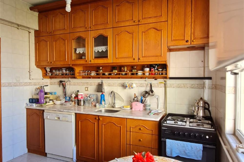 ORHANGAZİ CADDESİ'NDE 3+1 KİRALIK DAİRE
