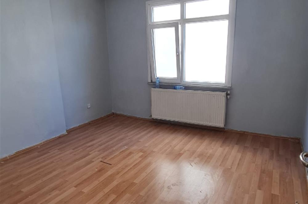 KARTAL ESENTEPE MAHALLESİ'NDE 2+1 KİRALIK DAİRE