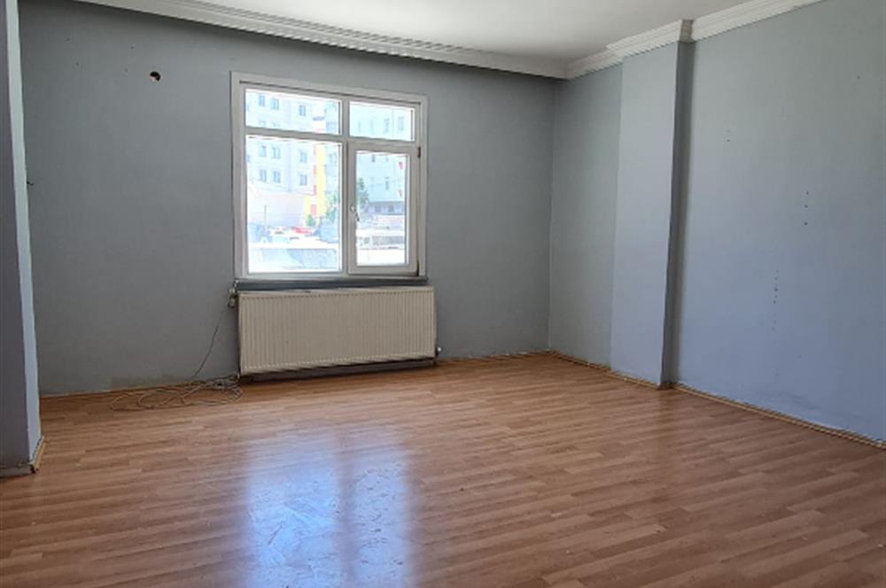 KARTAL ESENTEPE MAHALLESİ'NDE 2+1 KİRALIK DAİRE