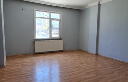 KARTAL ESENTEPE MAHALLESİ'NDE 2+1 KİRALIK DAİRE