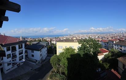 Ordu Merkez'de Deniz Manzaralı, Ferah ve Kullanışlı 3+1 Satılık Çatı Katı Daire