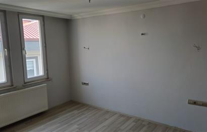 Ordu Merkez'de Deniz Manzaralı, Ferah ve Kullanışlı 3+1 Satılık Çatı Katı Daire