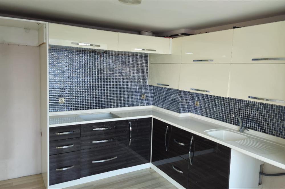 Ordu Merkez'de Deniz Manzaralı, Ferah ve Kullanışlı 3+1 Satılık Çatı Katı Daire