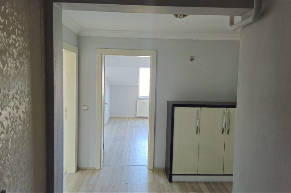Ordu Merkez'de Deniz Manzaralı, Ferah ve Kullanışlı 3+1 Satılık Çatı Katı Daire