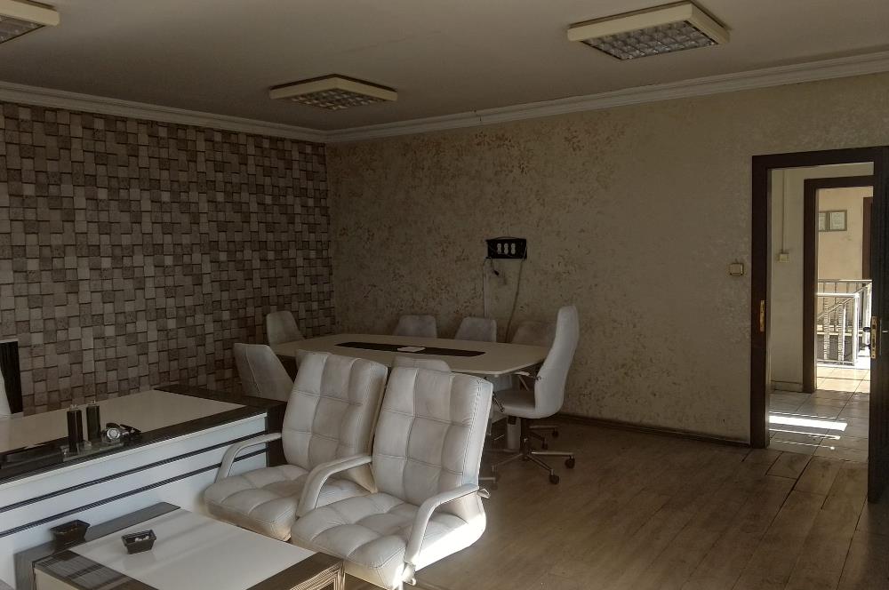 KIRŞEHİR OSB İÇİNDE KÖŞE PARSEL 3.000 m2 KAPALI ALANLI SATILIK FABRİKA