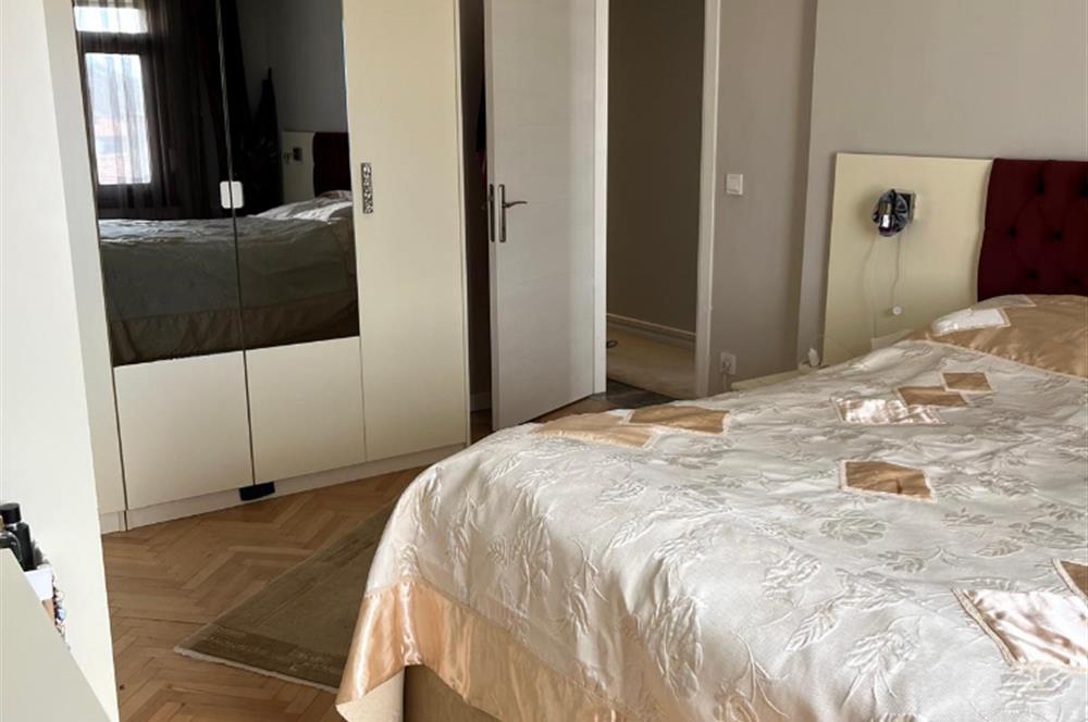 KADIKÖY ERENKÖY MAHALLESİNDE GÜVENLİKLİ GENİŞ BAKIMLI KİRALIÖ