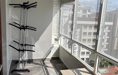 KADIKÖY ERENKÖY MAHALLESİNDE GÜVENLİKLİ GENİŞ BAKIMLI KİRALIÖ