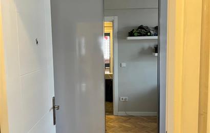 KADIKÖY ERENKÖY MAHALLESİNDE GÜVENLİKLİ GENİŞ BAKIMLI KİRALIÖ