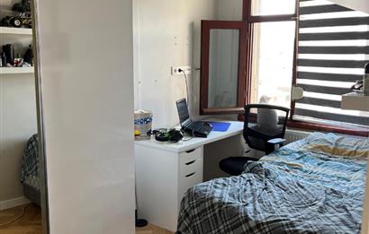 KADIKÖY ERENKÖY MAHALLESİNDE GÜVENLİKLİ GENİŞ BAKIMLI KİRALIÖ