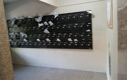 KADIKÖY ERENKÖY MAHALLESİNDE GÜVENLİKLİ GENİŞ BAKIMLI KİRALIÖ