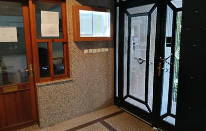 KADIKÖY ERENKÖY MAHALLESİNDE GÜVENLİKLİ GENİŞ BAKIMLI KİRALIÖ