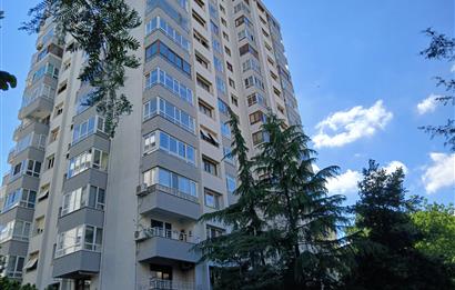 KADIKÖY ERENKÖY MAHALLESİNDE GÜVENLİKLİ GENİŞ BAKIMLI KİRALIÖ