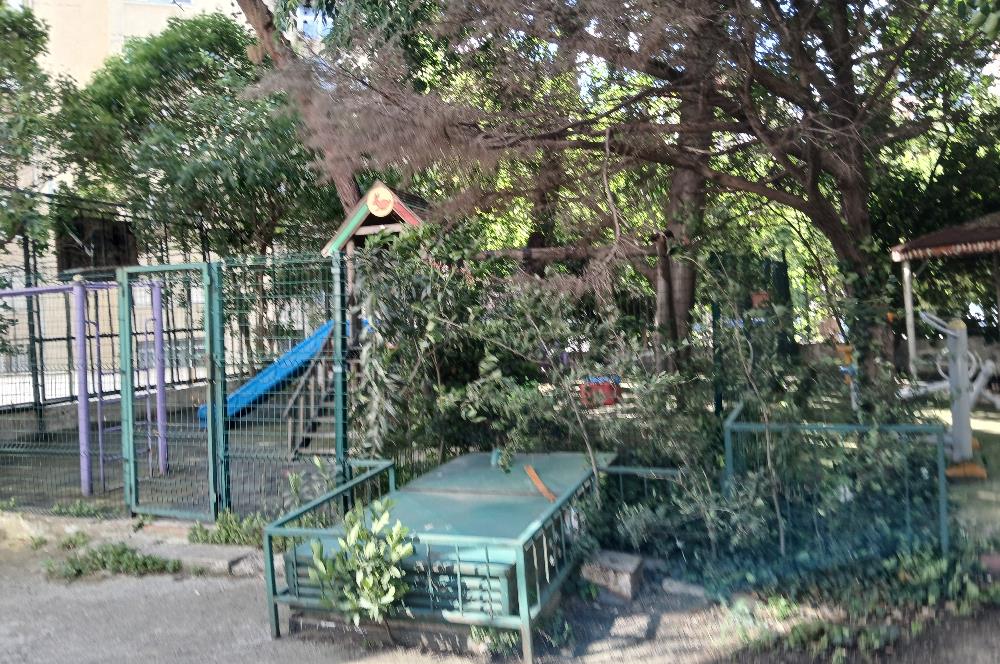 KADIKÖY ERENKÖY MAHALLESİNDE GÜVENLİKLİ GENİŞ BAKIMLI KİRALIÖ